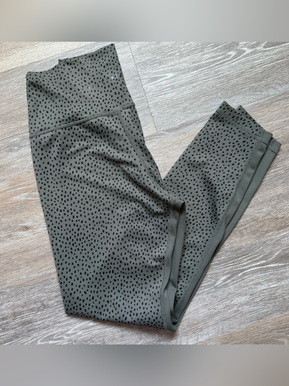 All Fenix Montana Olive Green Legging Size S